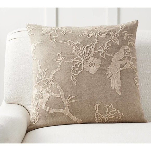 Pottery Barn Kelcie Pillow Cover Neutral 22 sq Embroidered Stonewash Birds Linen - Picture 1 of 15